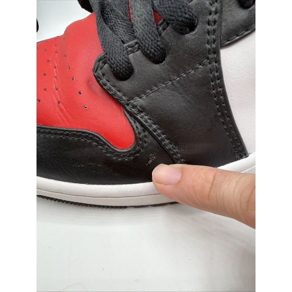 Jordan 1 Mid Bred Black Red White Nike Air Size 11 Mens